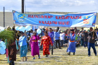 На Тос-Булаке стартовали основные мероприятия главного праздника животноводов Тувы Наадыма-2022.